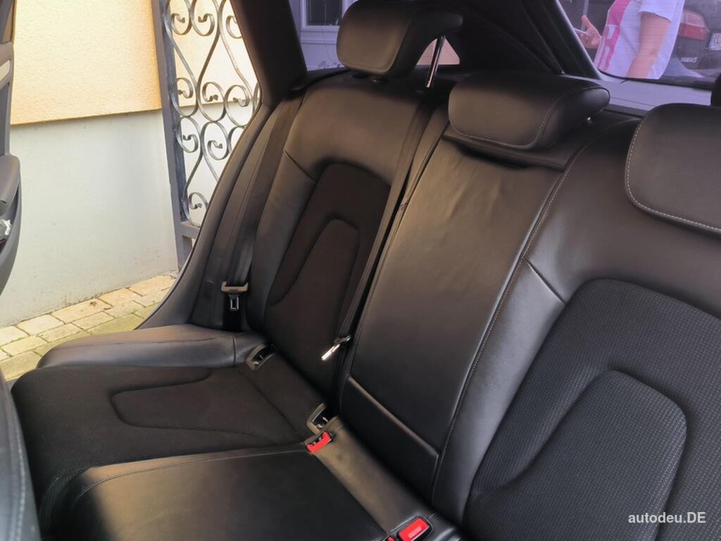 Audi A4 2.0 - 7